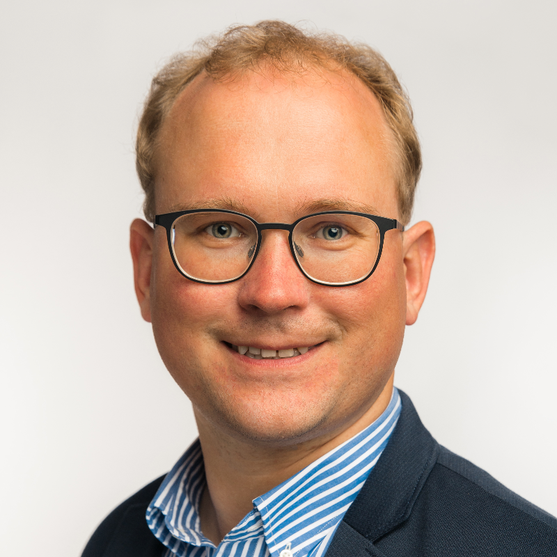  Bernhard Lanz